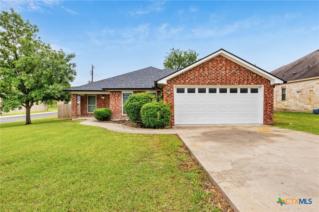 3301 Bonham Avenue Property Photo 1