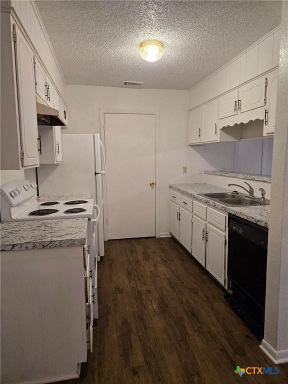 1703 N 38th Street D Property Photo 2