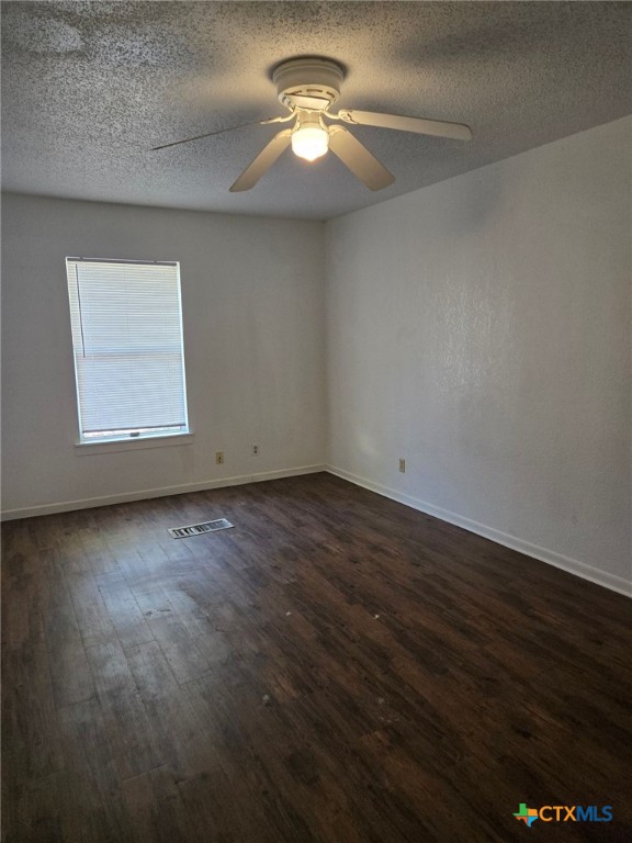 1703 N 38th Street D Property Photo 7