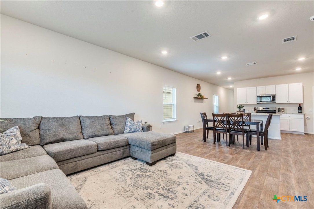 2829 Brogan Creek Property Photo 10