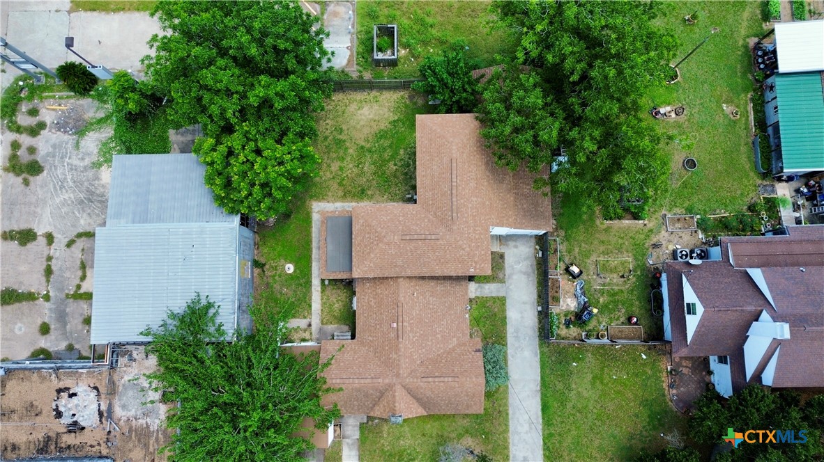 103 W Depot Street Property Photo 4