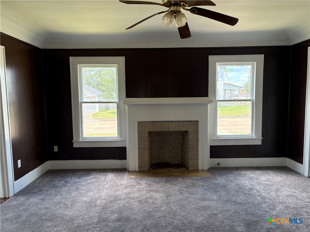 103 W Depot Street Property Photo 7