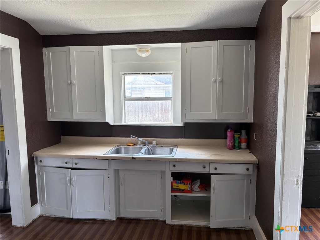 103 W Depot Street Property Photo 13