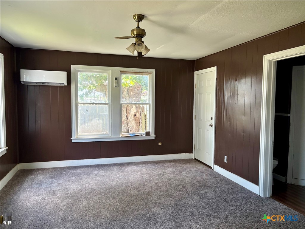 103 W Depot Street Property Photo 17