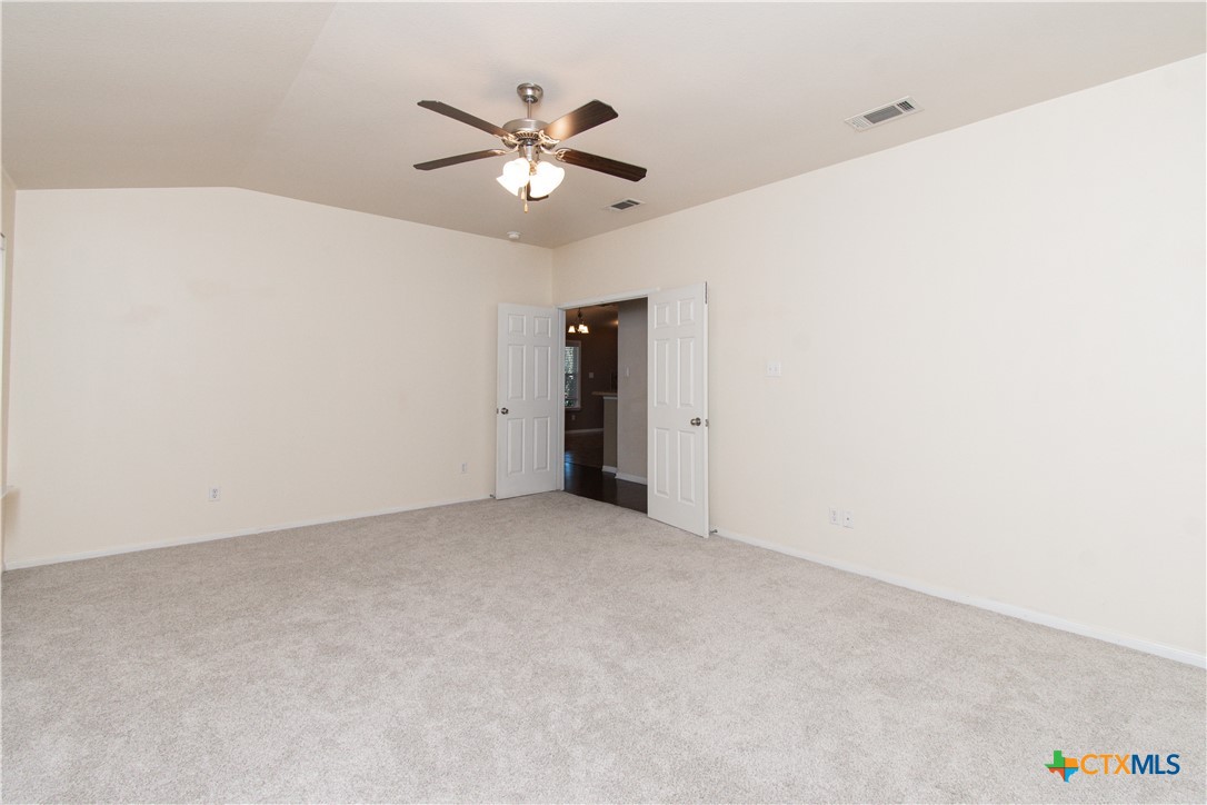 424 Winter Sun Drive Property Photo 12