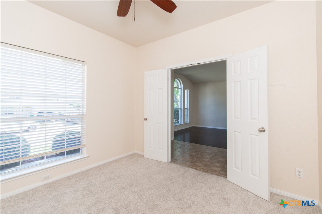 424 Winter Sun Drive Property Photo 15