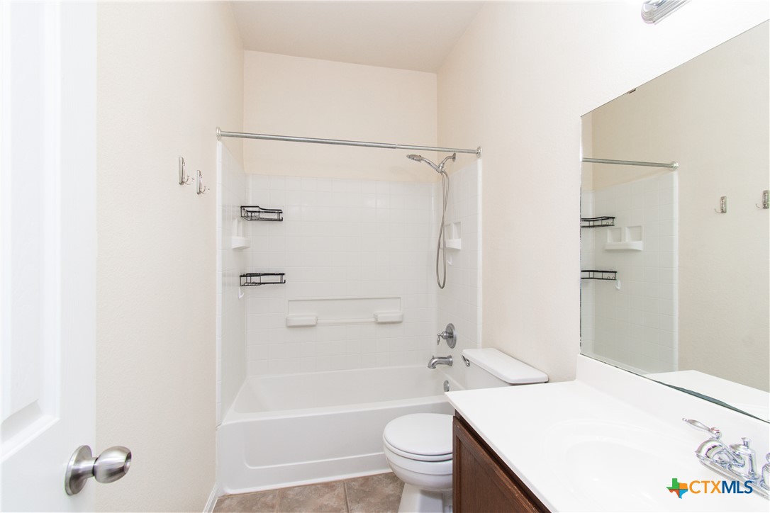 424 Winter Sun Drive Property Photo 28