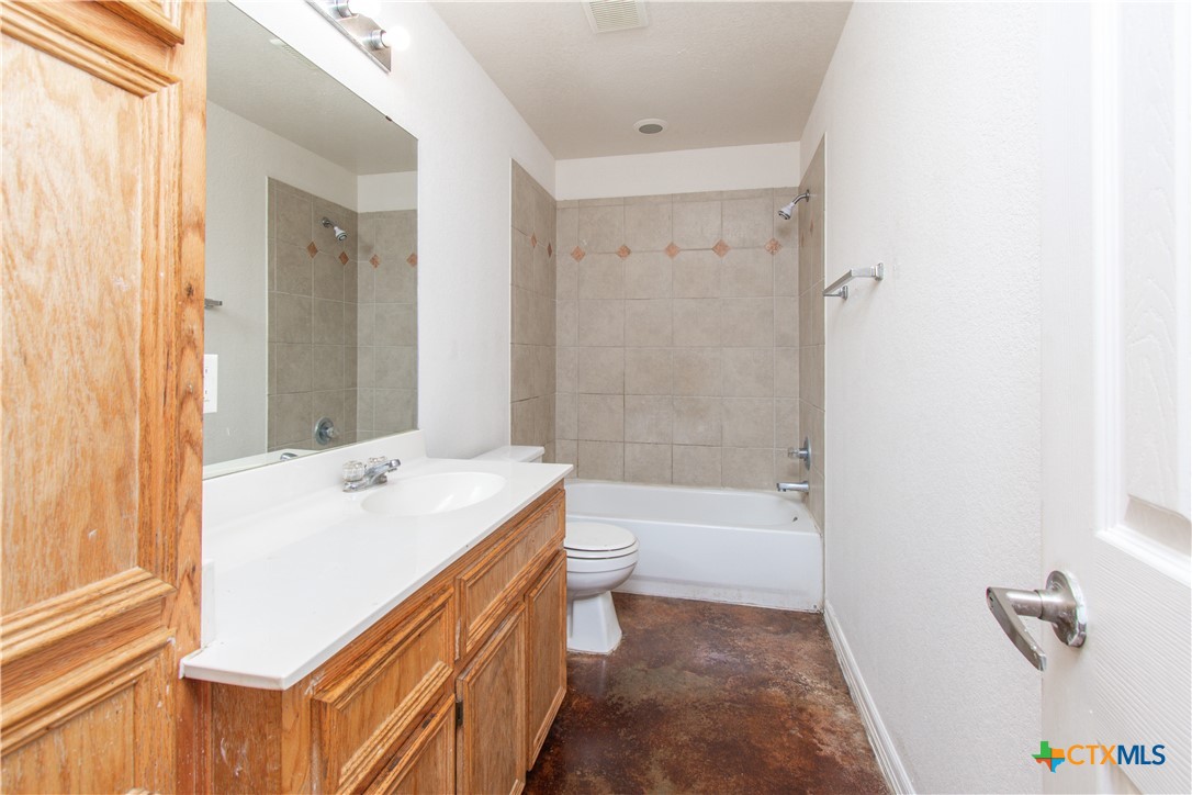 3104 Baldwin Loop A Property Photo 11