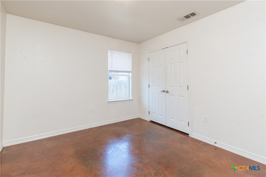 3104 Baldwin Loop B Property Photo 8