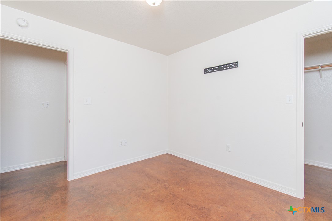 3104 Baldwin Loop B Property Photo 13