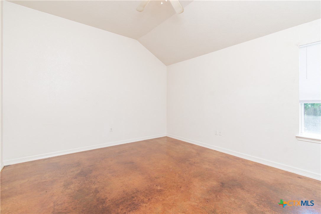 3104 Baldwin Loop B Property Photo 15
