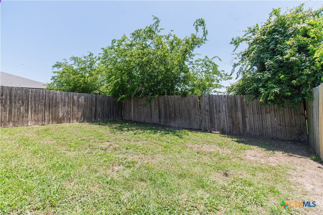 3104 Baldwin Loop B Property Photo 19