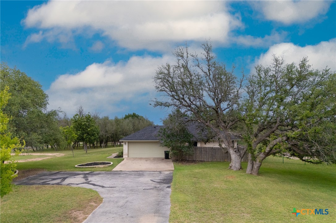 2301 Deer Trail Property Photo 41