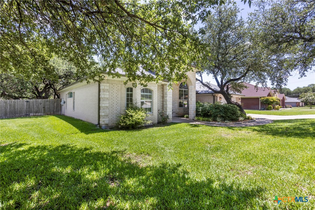 402 Prospector Trail Property Photo 1