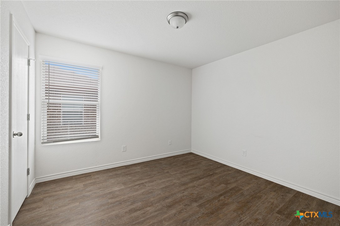 903 Lasso Drive B Property Photo 22