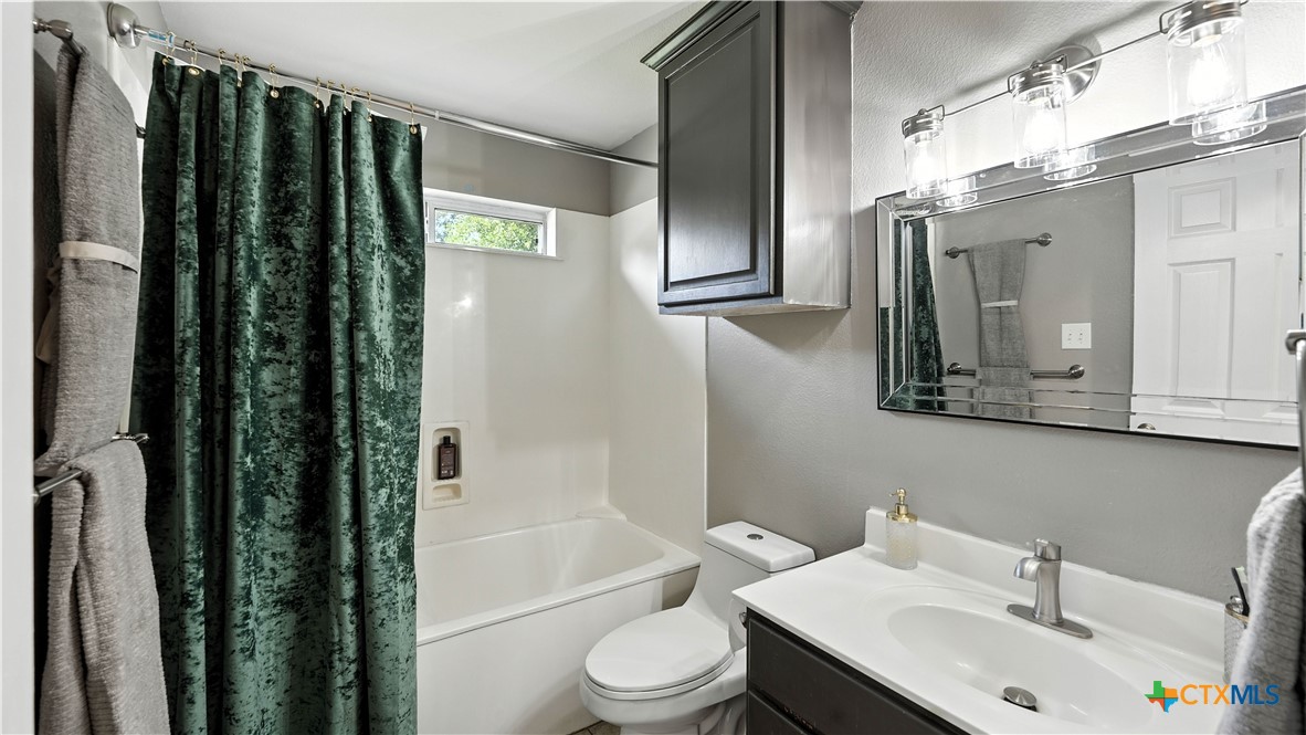 1356 Timberwood Trail Property Photo 6