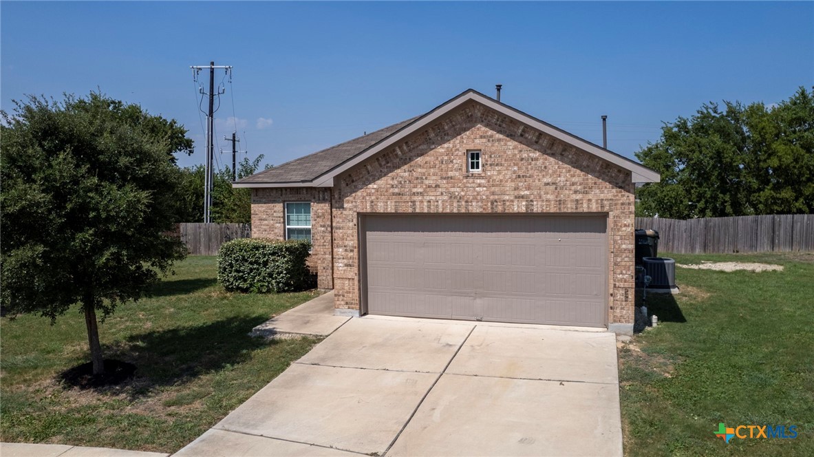 480 Waterloo Drive Property Photo 5