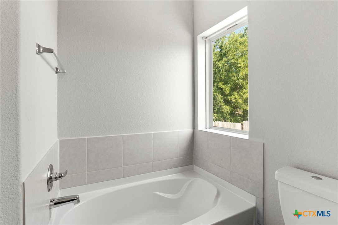 480 Waterloo Drive Property Photo 23