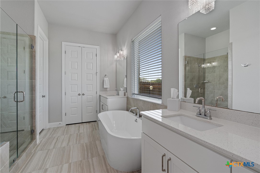 3528 Twinspur Street Property Photo 14
