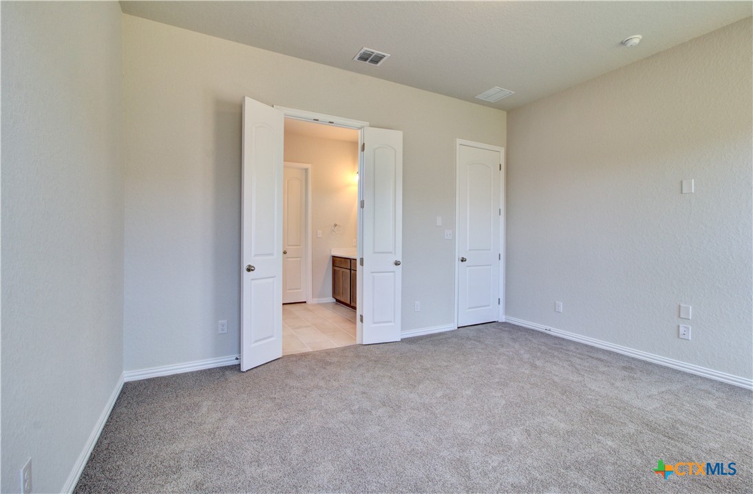 1239 Casetta Run Property Photo 10