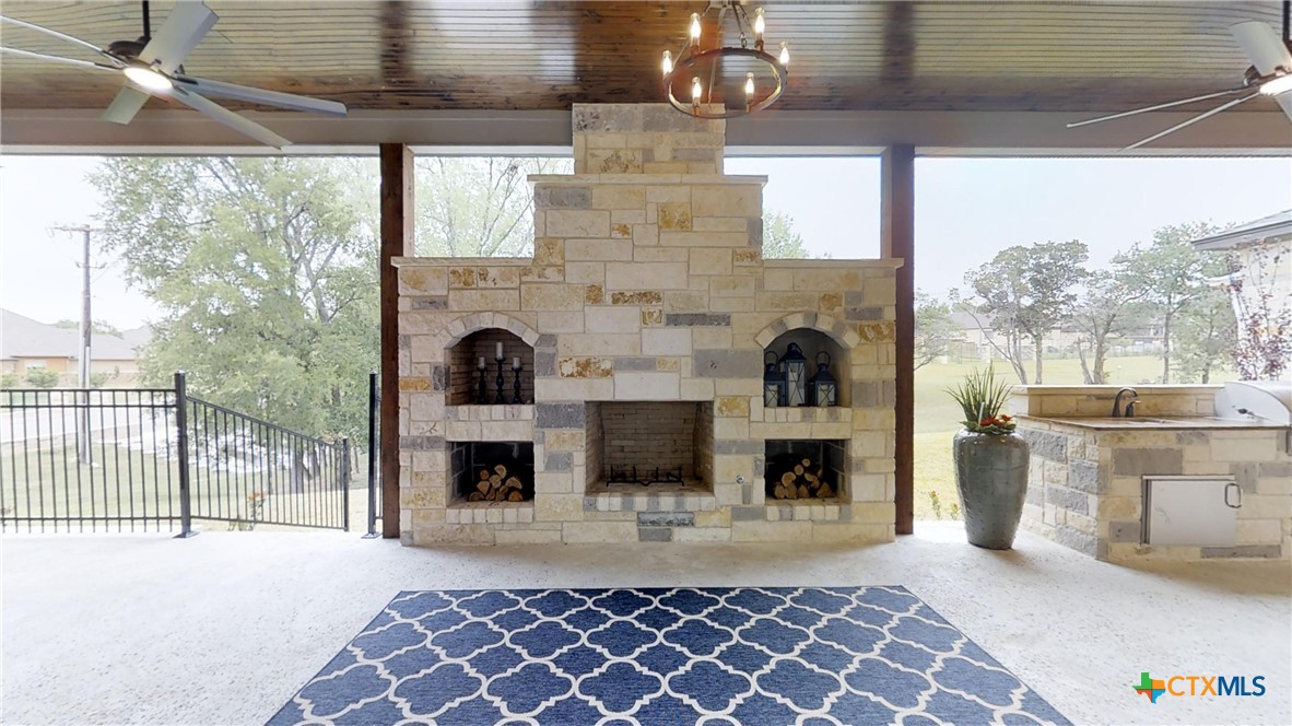 1007 Bella Vita Drive Property Photo 38