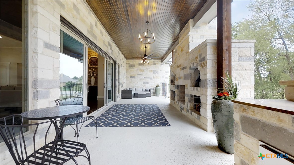 1007 Bella Vita Drive Property Photo 39