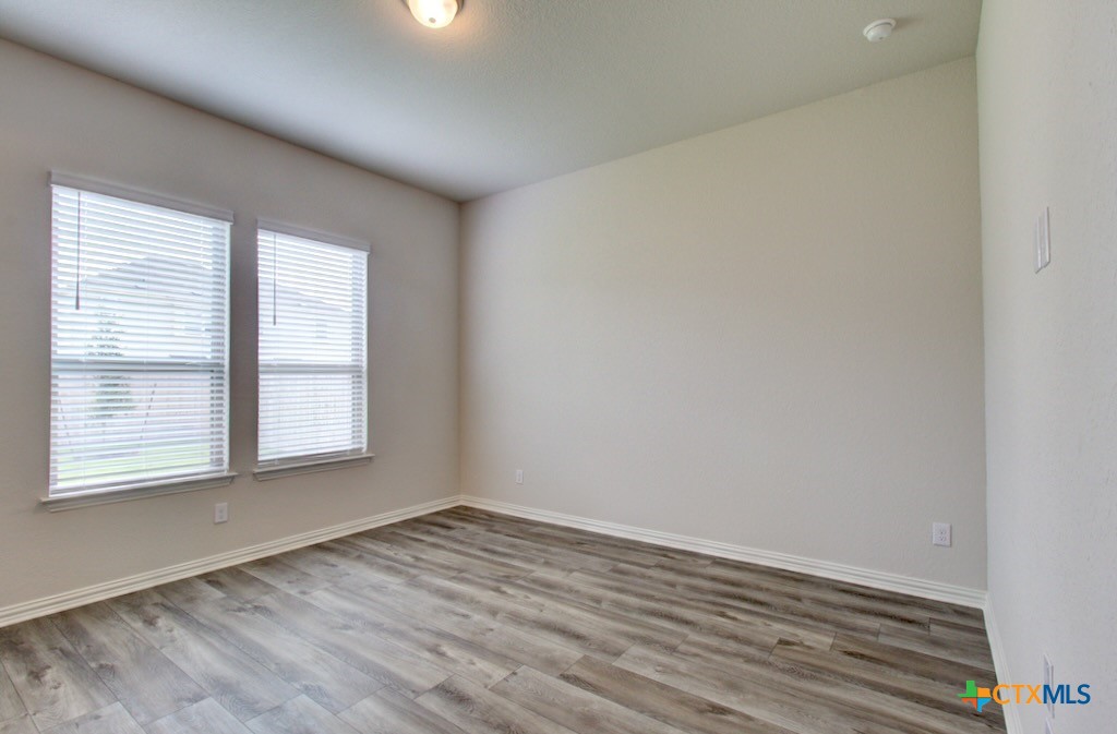 879 Casetta Trail Property Photo 11