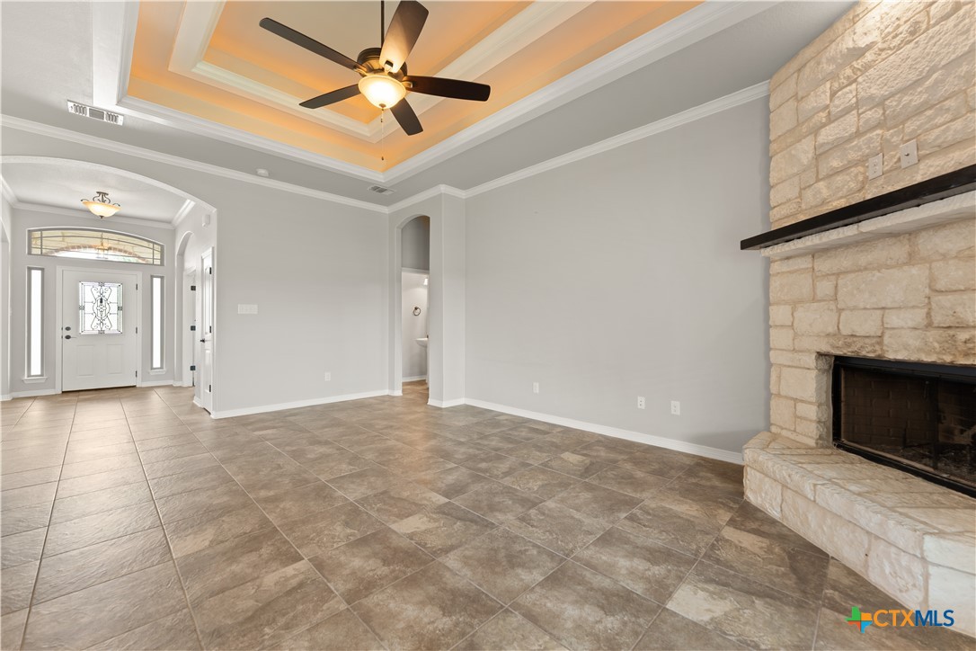 2145 Yturria Drive Property Photo 17