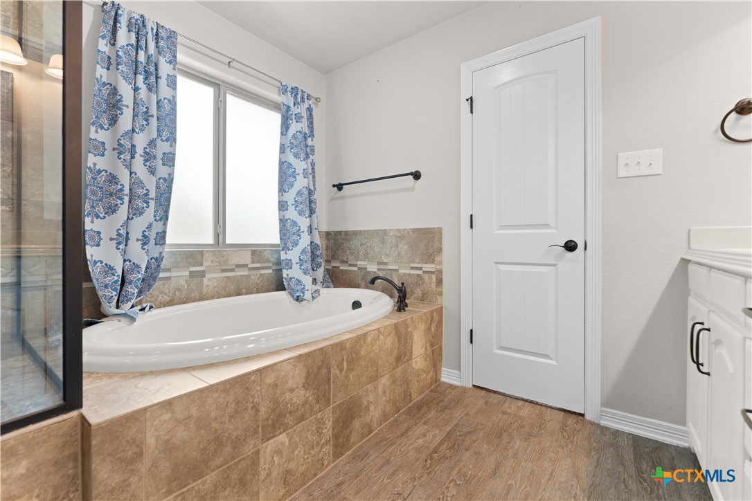 2145 Yturria Drive Property Photo 34