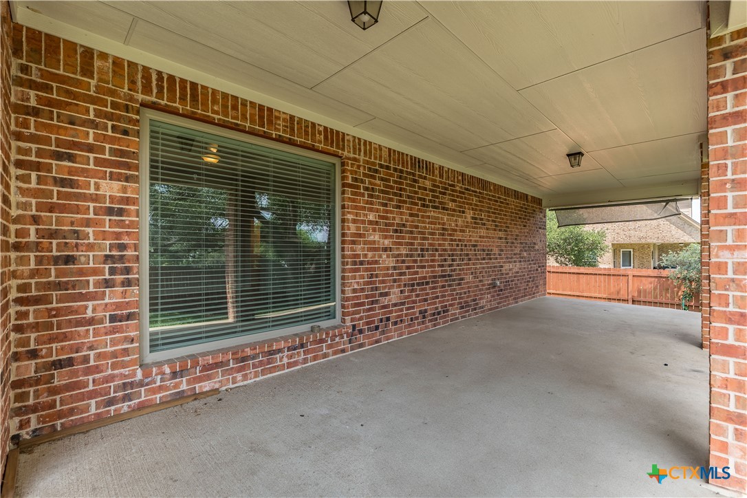 2145 Yturria Drive Property Photo 45