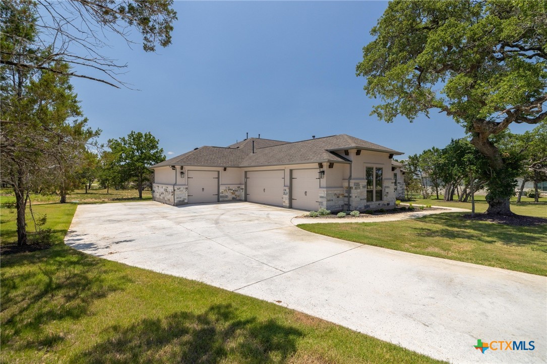 505 Wonderstruck Property Photo 4