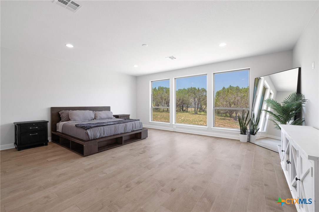 505 Wonderstruck Property Photo 16