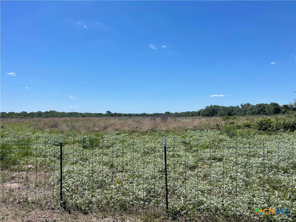 6902 N Highway 35 Highway Property Photo 11