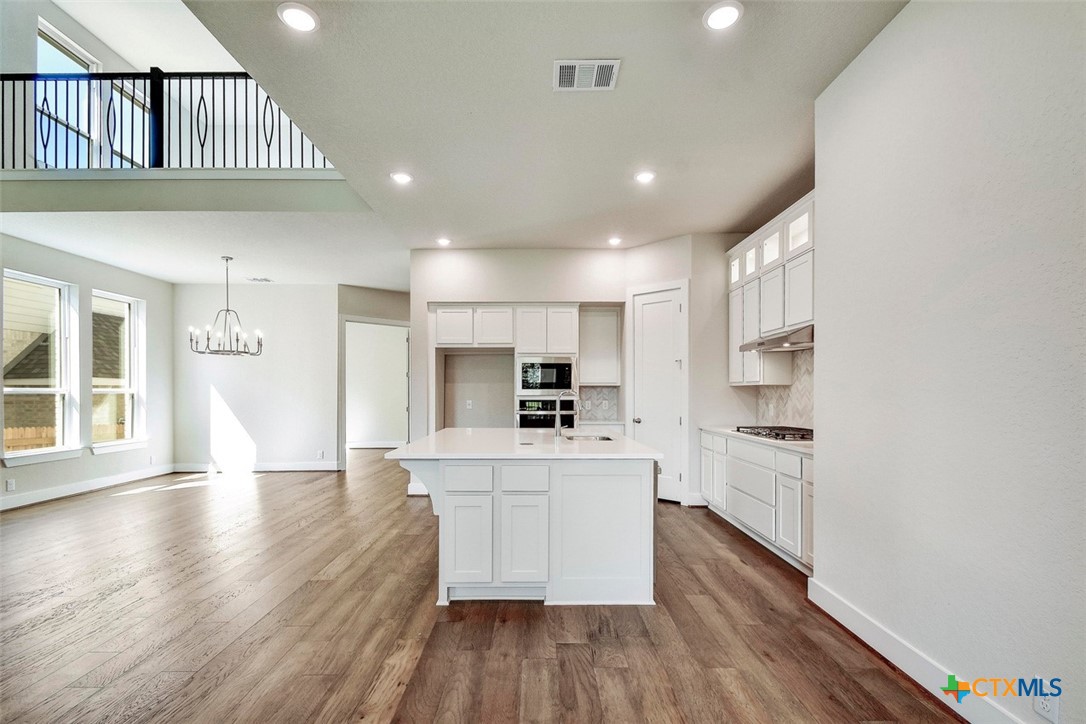 2974 Mckinnie Park Property Photo 4