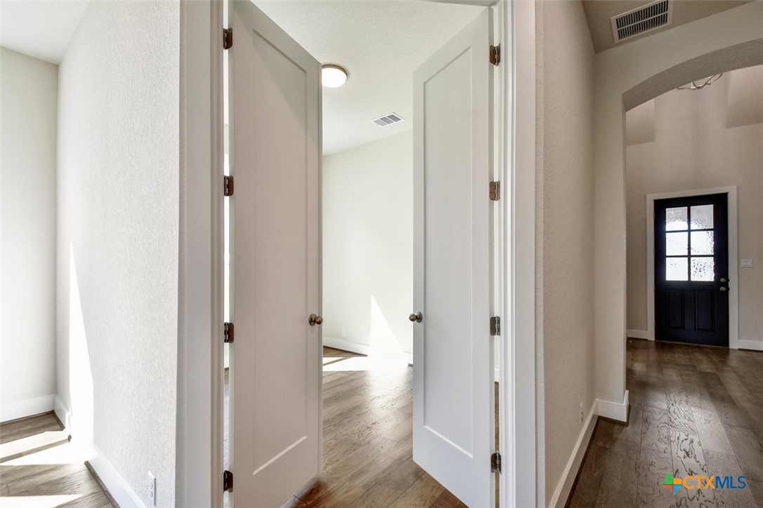 2974 Mckinnie Park Property Photo 18