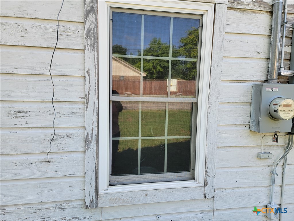 205 Hill Street Property Photo 3