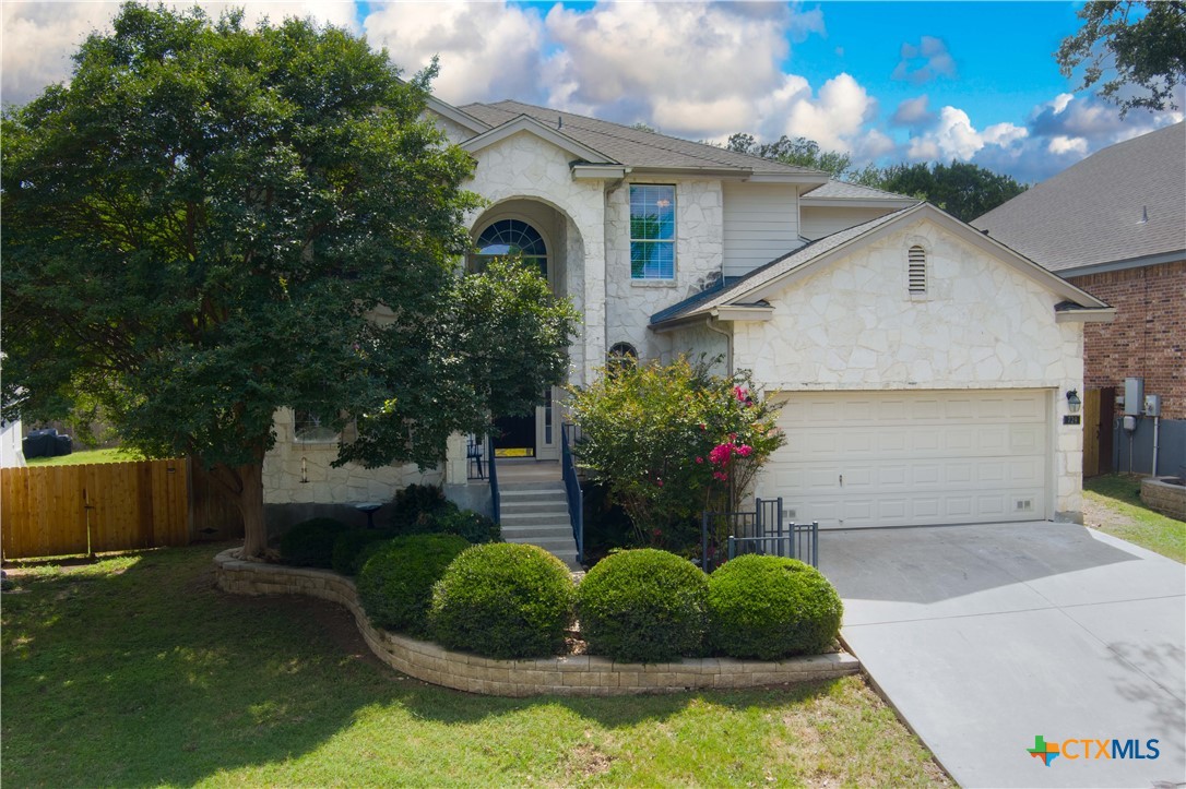 729 San Gabriel Loop Property Photo 1