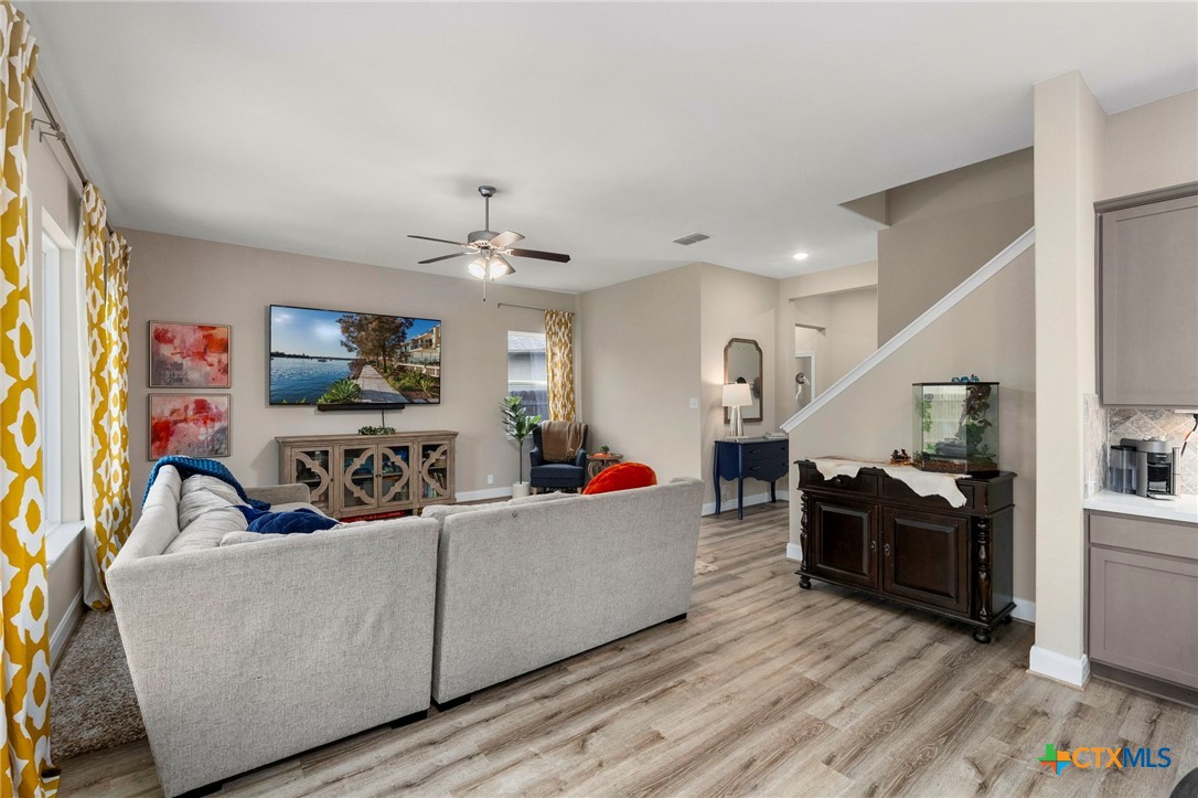 663 Wipper Property Photo 10