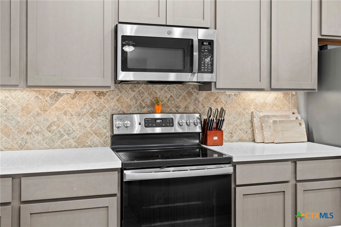 663 Wipper Property Photo 14