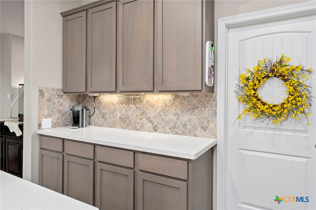 663 Wipper Property Photo 16