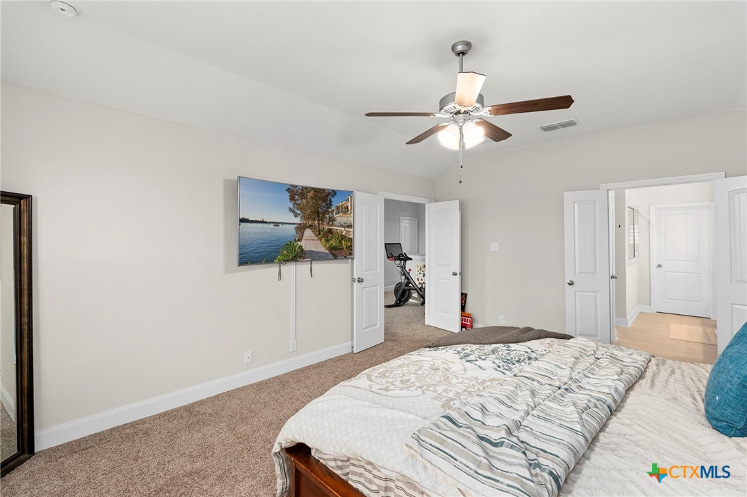 663 Wipper Property Photo 22