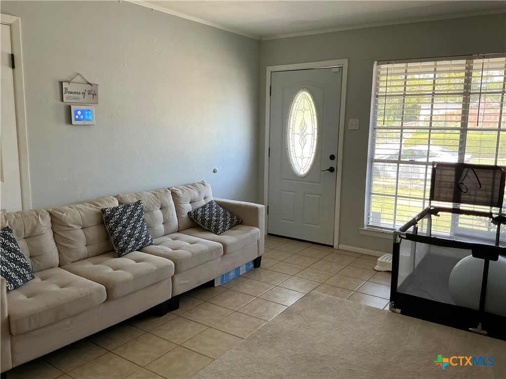 1403 Little Street Property Photo 5