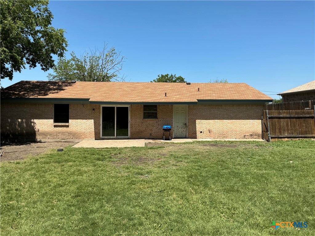 1403 Little Street Property Photo 18