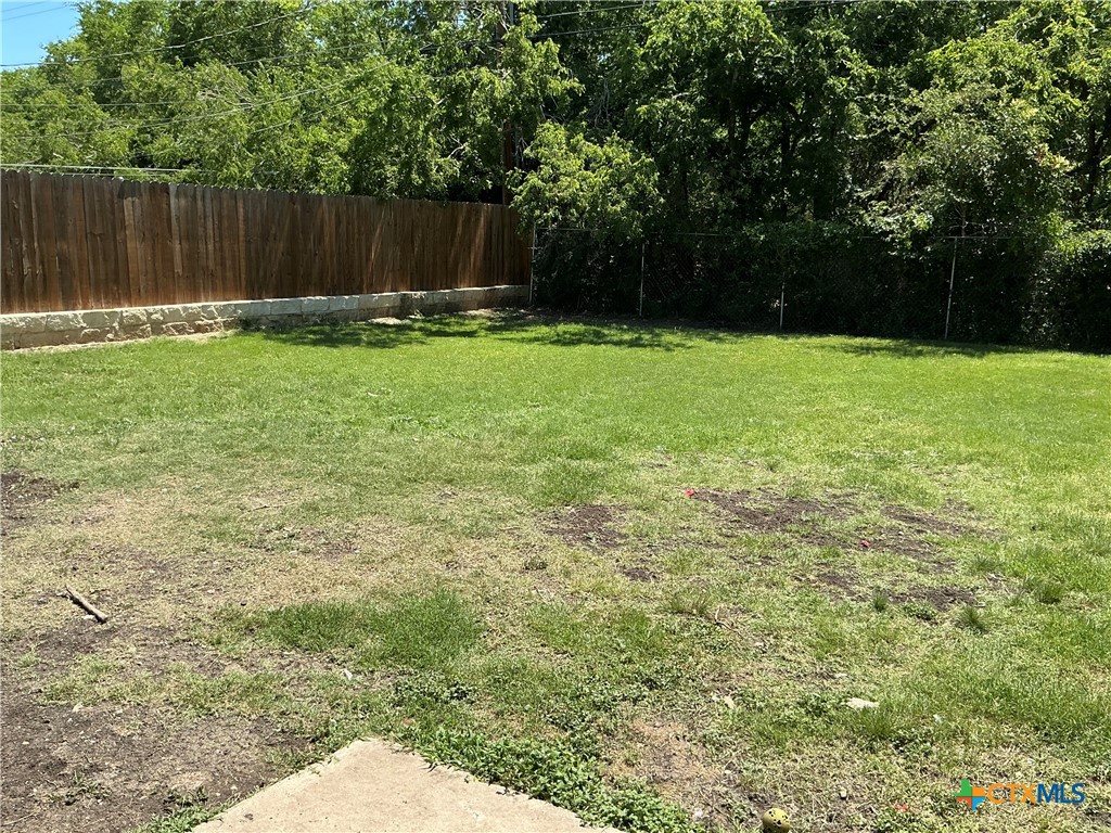 1403 Little Street Property Photo 19