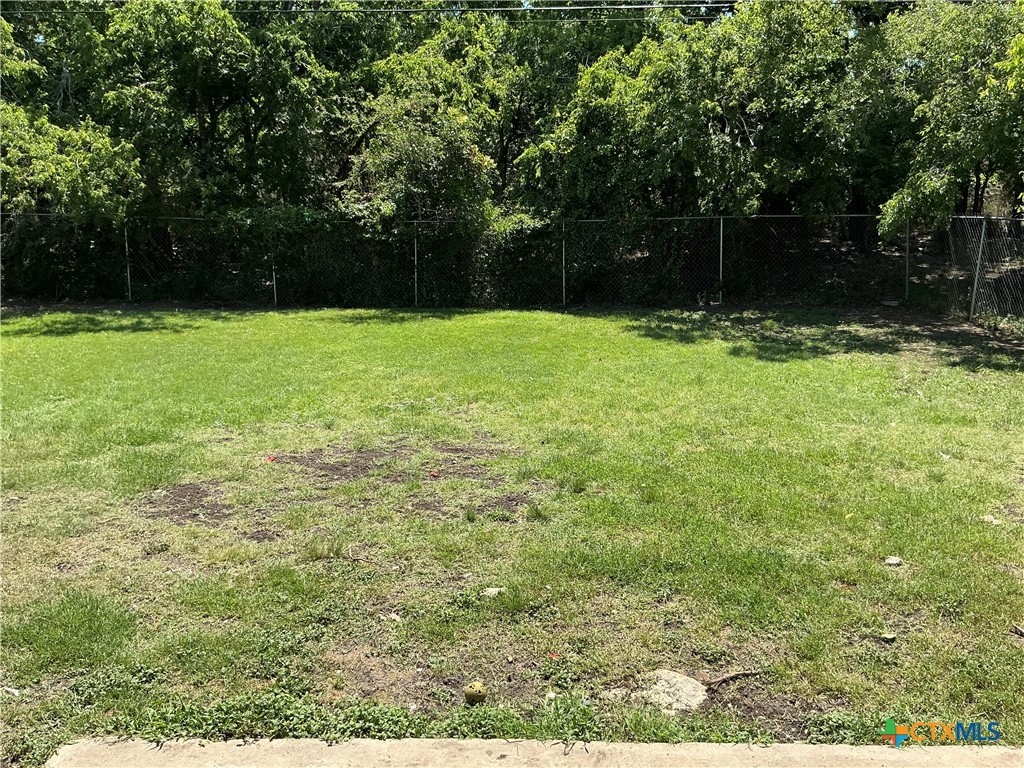 1403 Little Street Property Photo 20