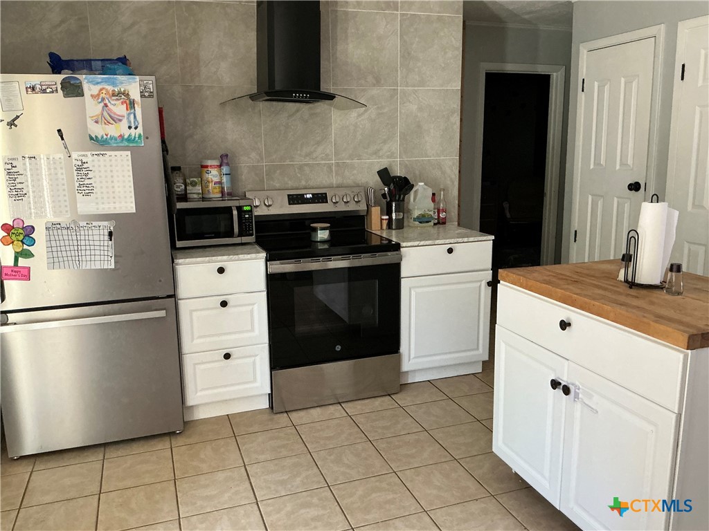 1403 Little Street Property Photo 23