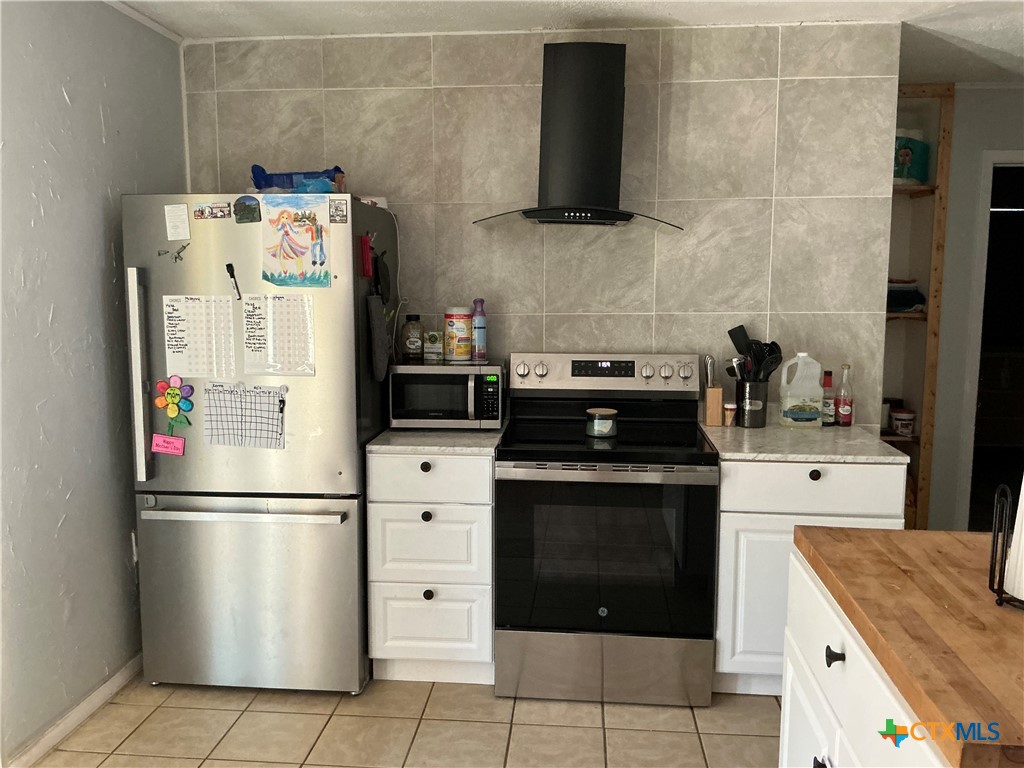 1403 Little Street Property Photo 25