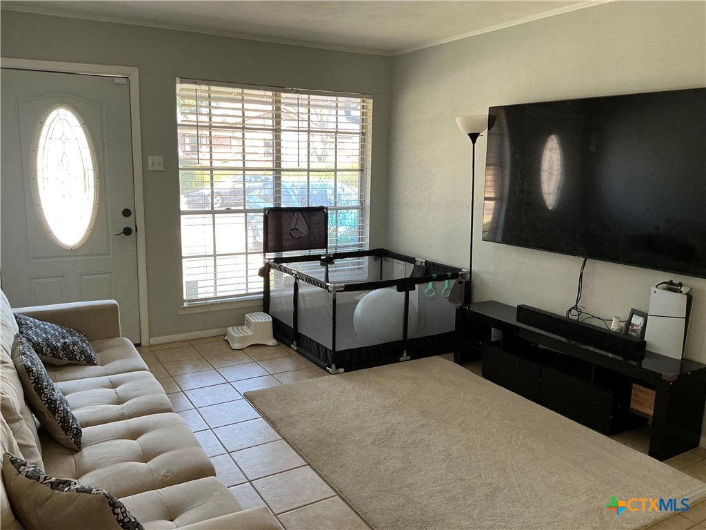 1403 Little Street Property Photo 27