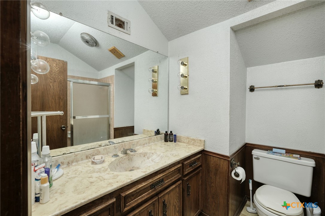 1104 Saint Williams Avenue Property Photo 21