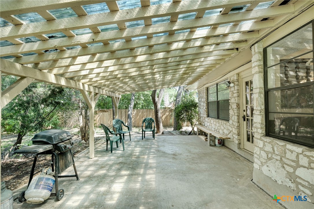 1104 Saint Williams Avenue Property Photo 26